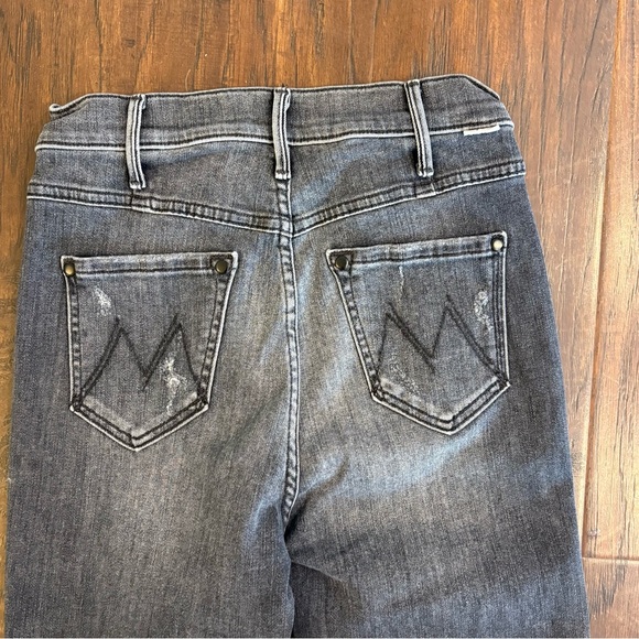 MOTHER The Patch Pocket Hustler Ankle Fray in The Light On Wash Size 25 - Picture 4 of 7